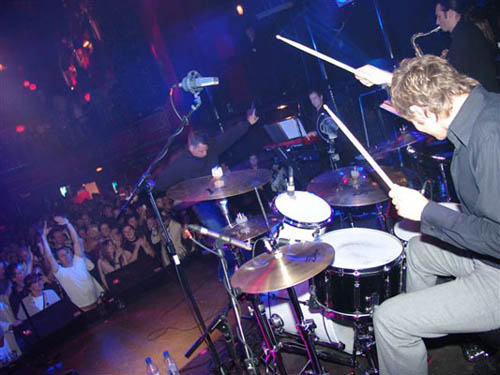 Kitsch Lounge Riot 1